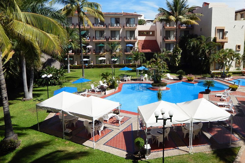 Hotel Plaza Santa Maria Puerto Vallarta Esterno foto